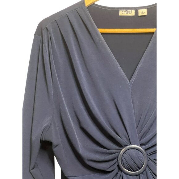 Cato Women Navy Blue V-Neck Ruched Top W/ Ring Detail XL Minimalist Comfortable - Picture 4 of 16